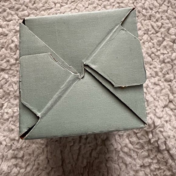 New Party Light 3.7 oz Mini Barrel Candle Apple Orchard Scented Retired Fall - Picture 7 of 8